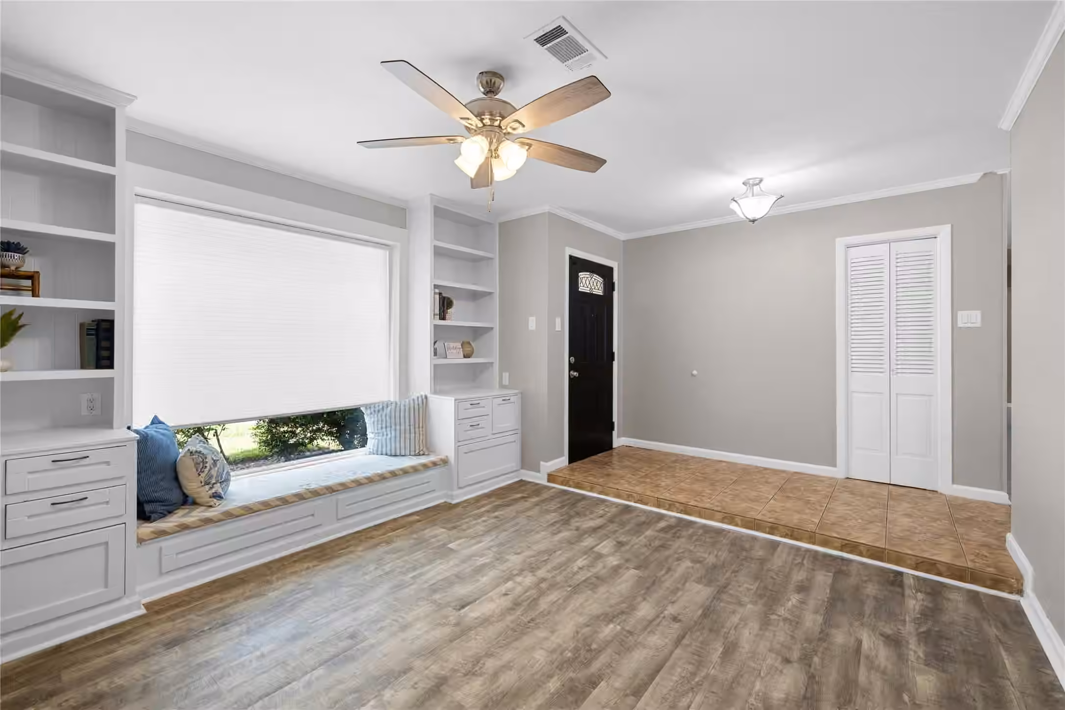Photo 2 of 3822 Avenue P, Rosenberg, TX 77471