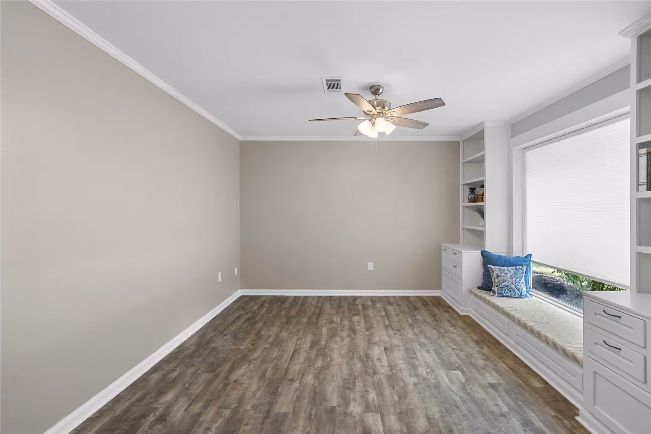 Photo 3 of 3822 Avenue P, Rosenberg, TX 77471