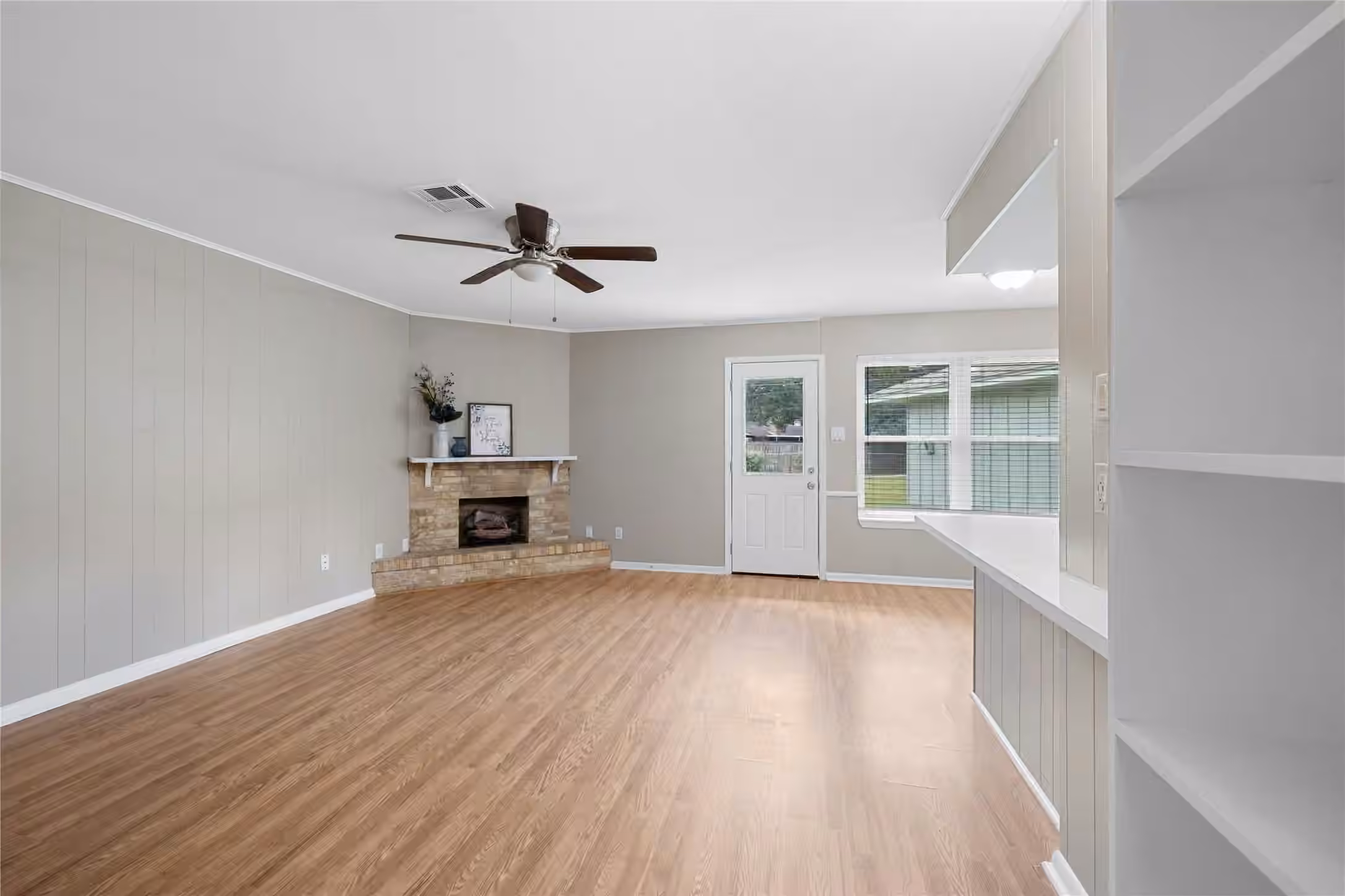 Photo 5 of 3822 Avenue P, Rosenberg, TX 77471
