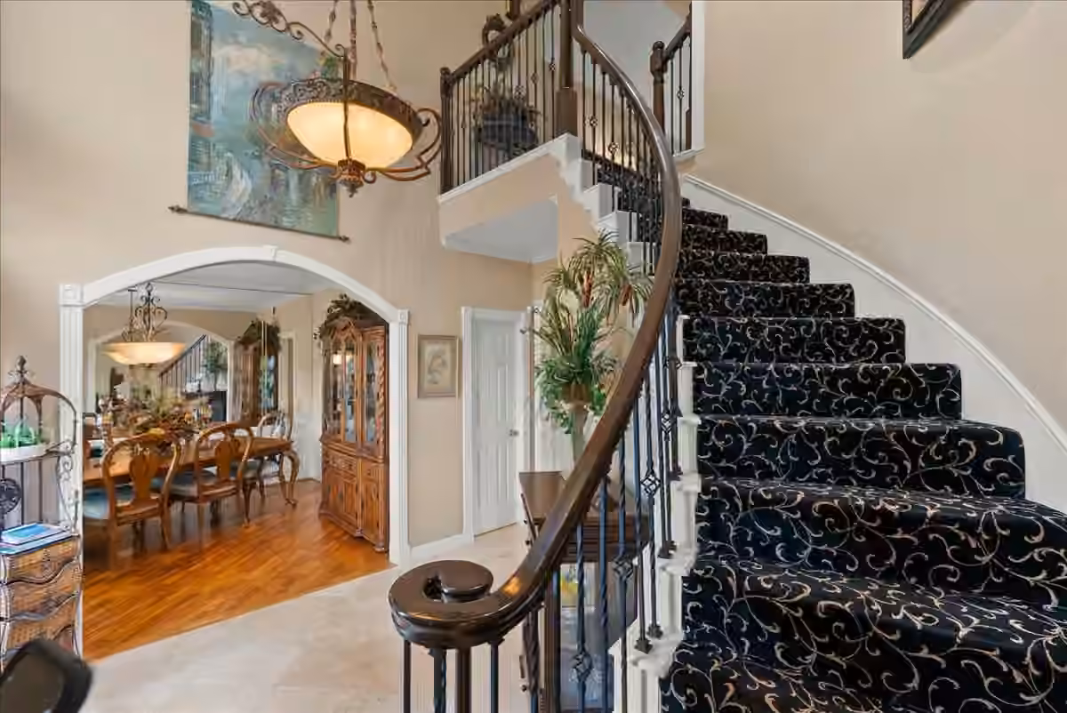 Photo 5 of 308 Oak Haven Street, Baytown, TX