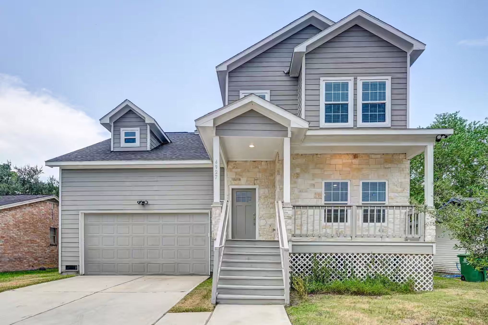 Photo of 4927 E Ridge Creek Drive, Houston, TX 77053