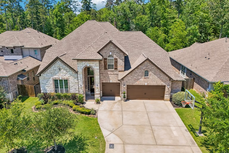 Photo of 1700 Graystone Hills Drive, Conroe, TX