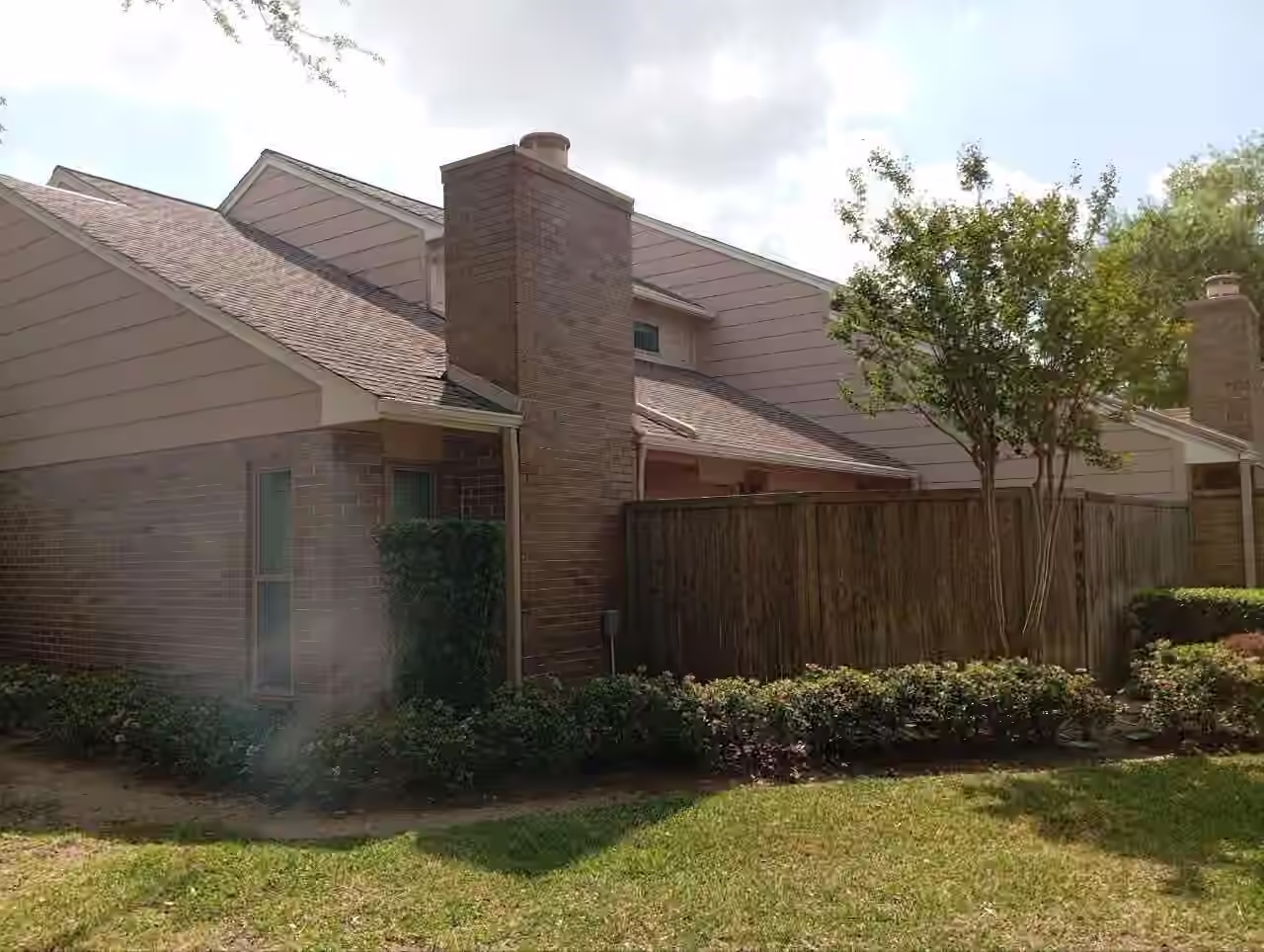 Photo of 13935 Hollowgreen Drive, Houston, TX