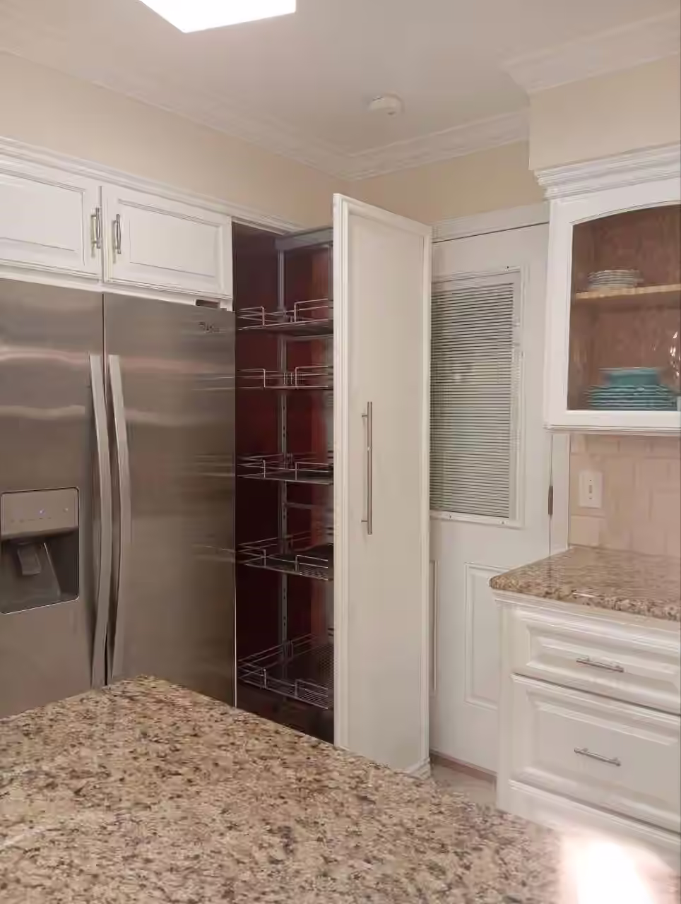 Photo 5 of 13935 Hollowgreen Drive, Houston, TX