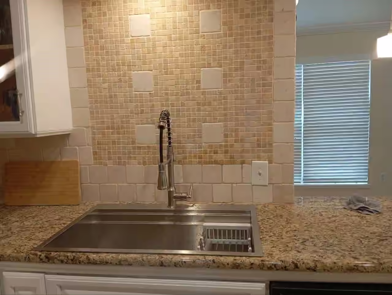 Photo 6 of 13935 Hollowgreen Drive, Houston, TX