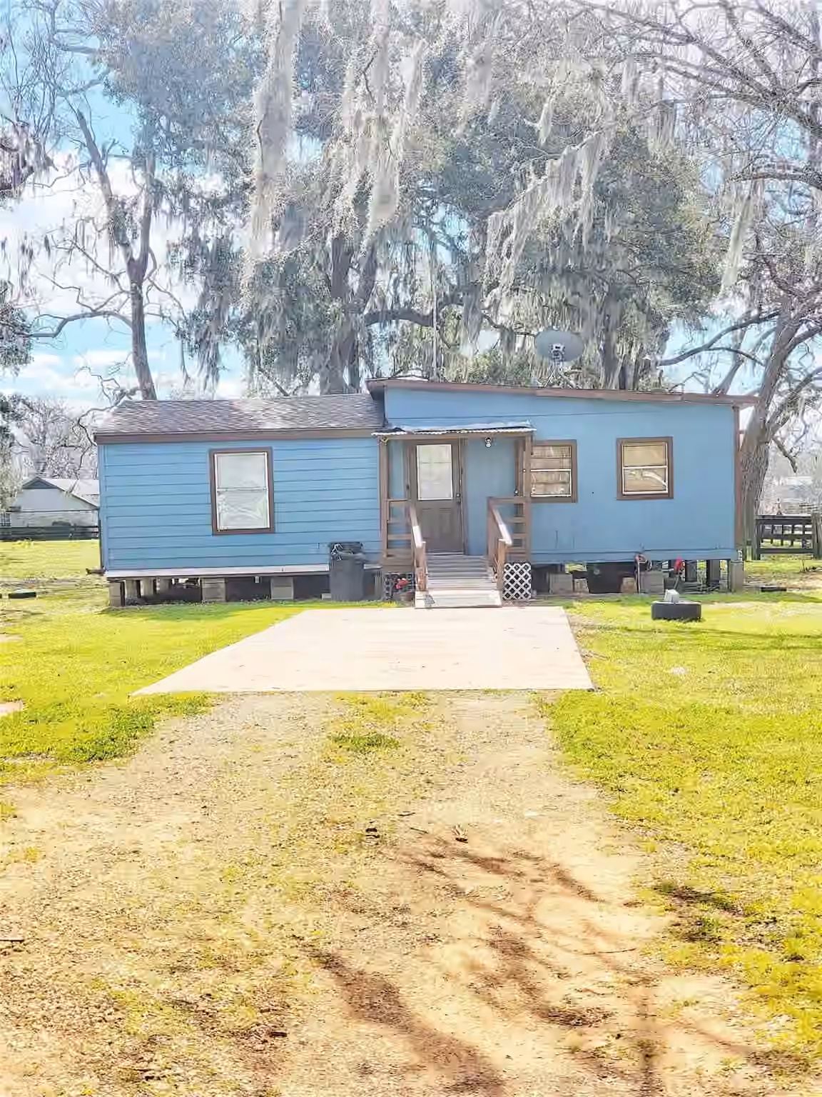 Photo 2 of 3588 County Road 344, Brazoria, TX
