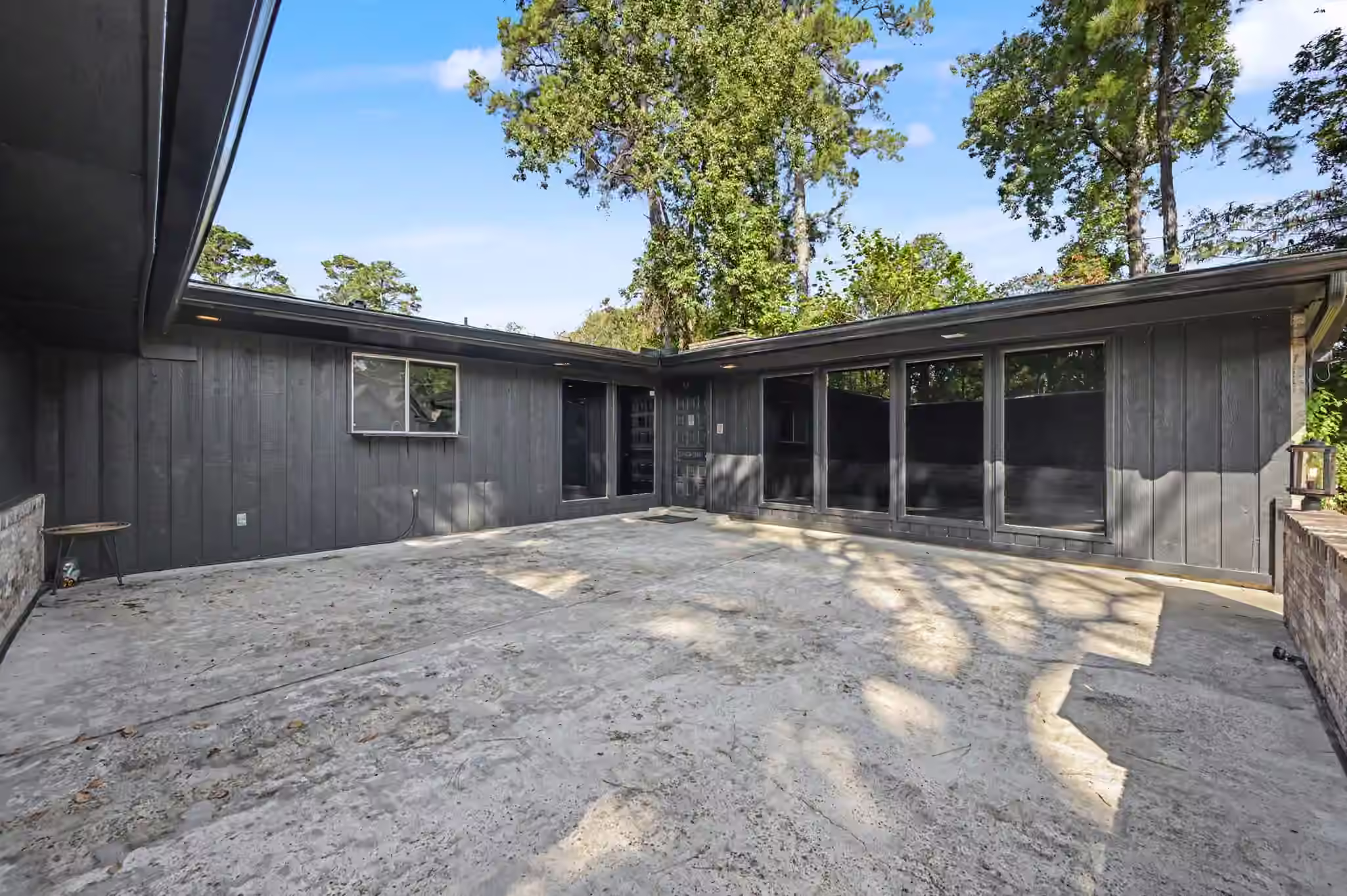 Photo 6 of 8 Hanover Lane, Panorama Village, TX