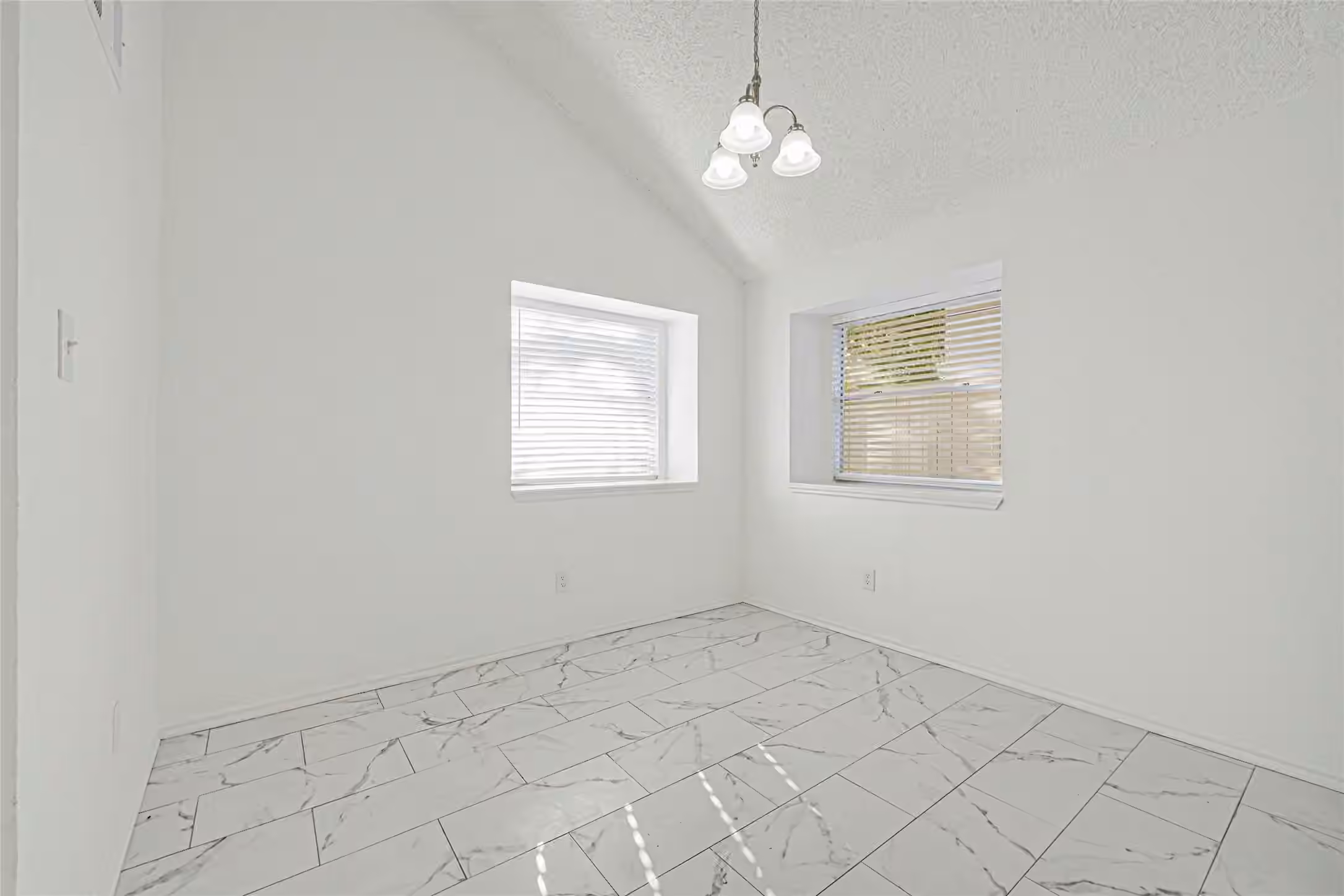 Photo 6 of 12009 Sandpiper Drive, Houston, TX
