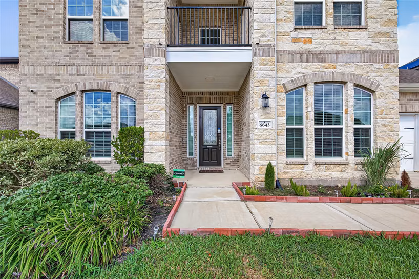 Photo 2 of 6643 Eastchester Drive, Katy, TX