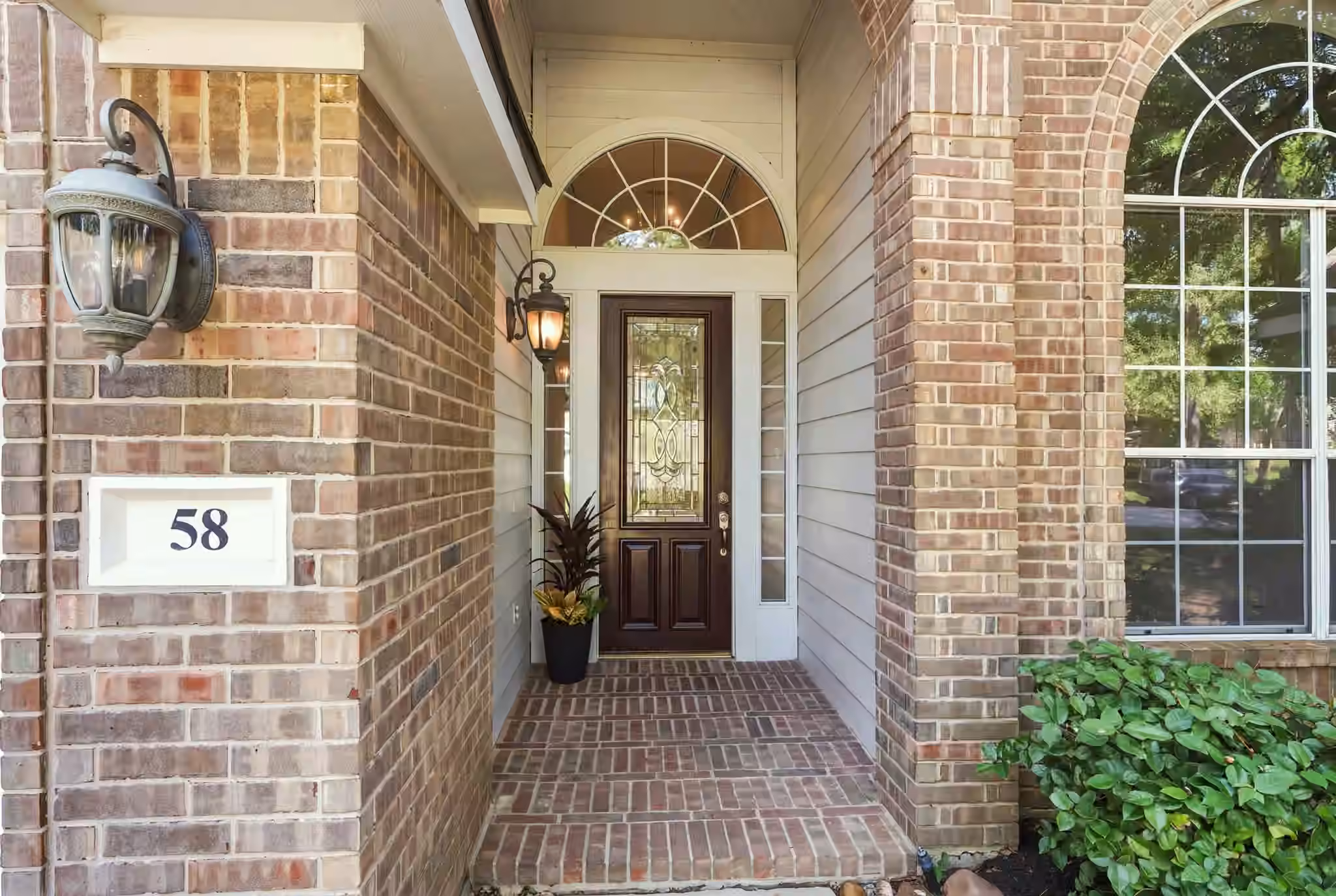 Photo 3 of 58 N Linton Ridge Circle, The Woodlands, TX