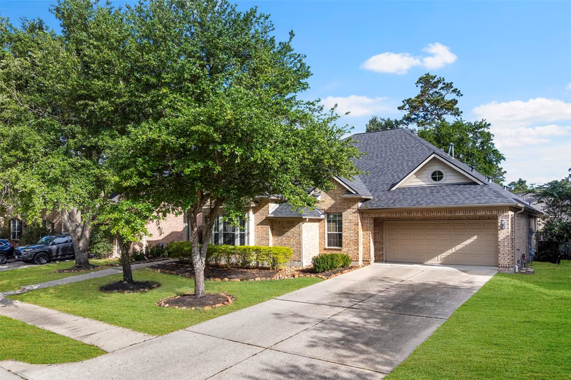 Photo 4 of 12427 Cedar Breaks Court, Humble, TX