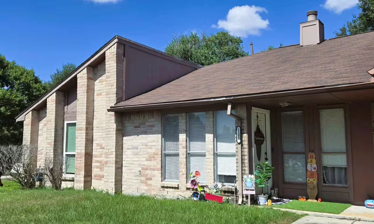 Photo of 2303 Spring Dusk Lane, Spring, TX