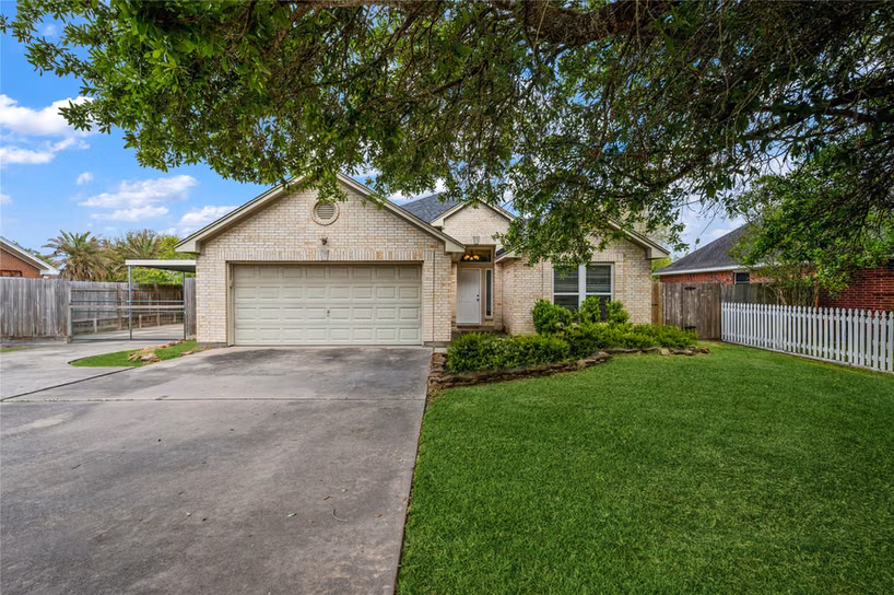 Photo of 4019 N Fm 565 Road, Baytown, TX