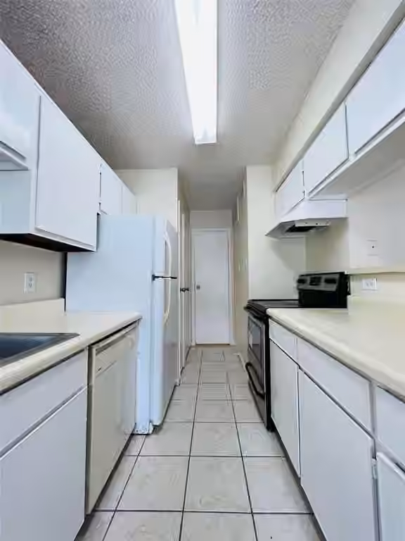 Photo 2 of 12660 Ashford Point Drive 410, Houston, TX