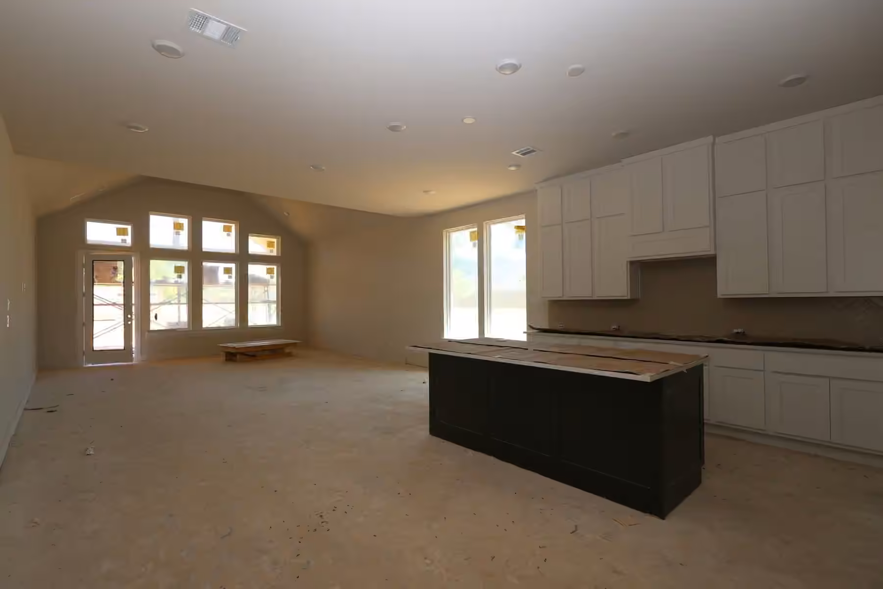 Photo 3 of 14350 Moonlit Creek Lane, Montgomery, TX