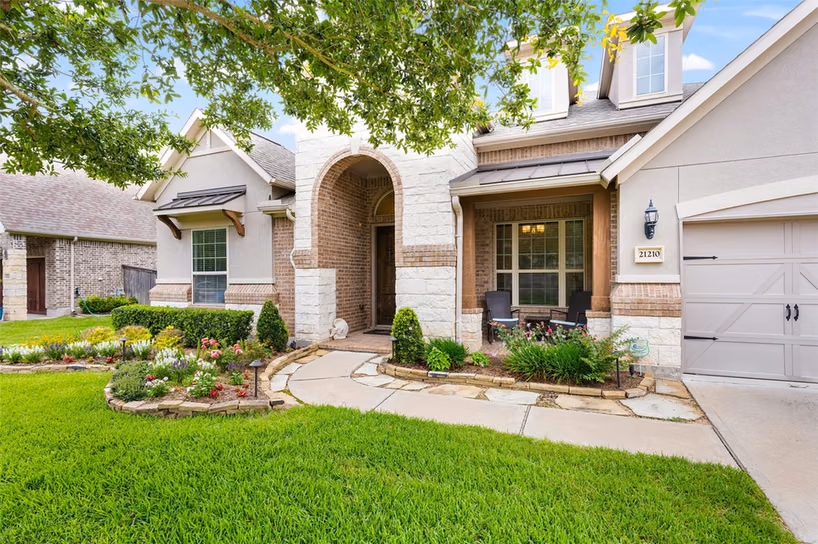 Photo 3 of 21210 Whistle Wood Drive, Richmond, TX