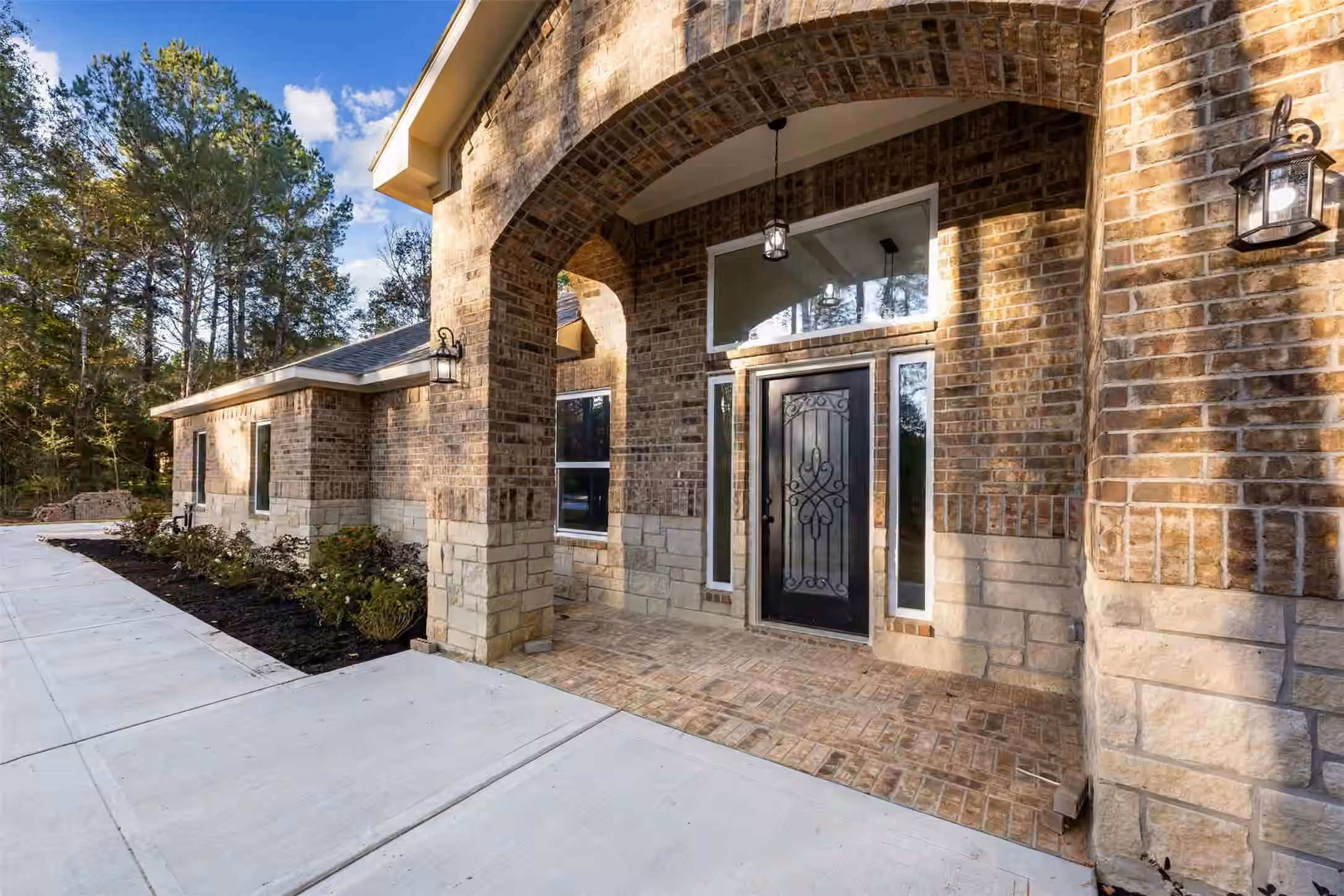 Photo 4 of 105 Wood Forest Lane, Huntsville, TX