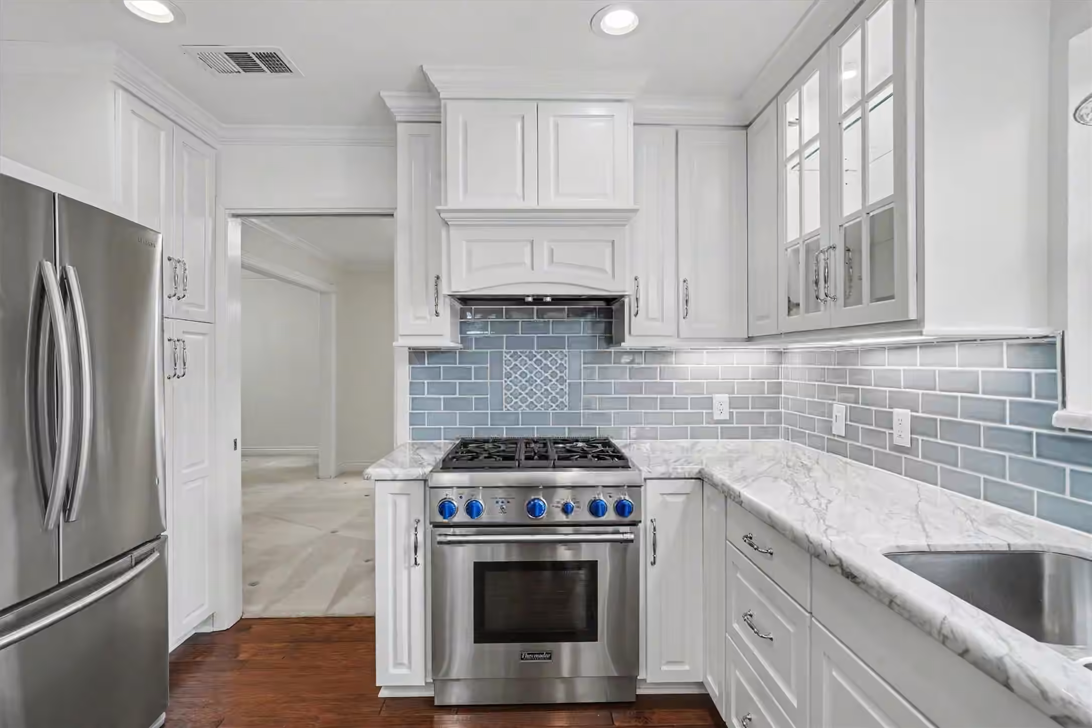 Photo 3 of 18319 Hereford Lane, Houston, TX