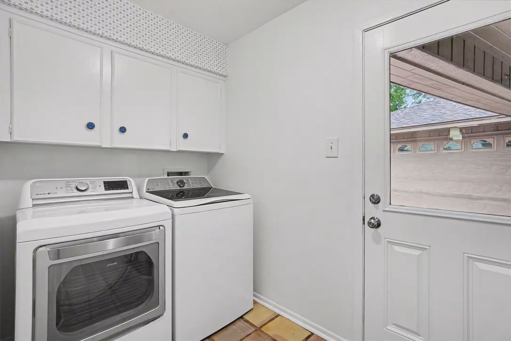 Photo 6 of 18319 Hereford Lane, Houston, TX