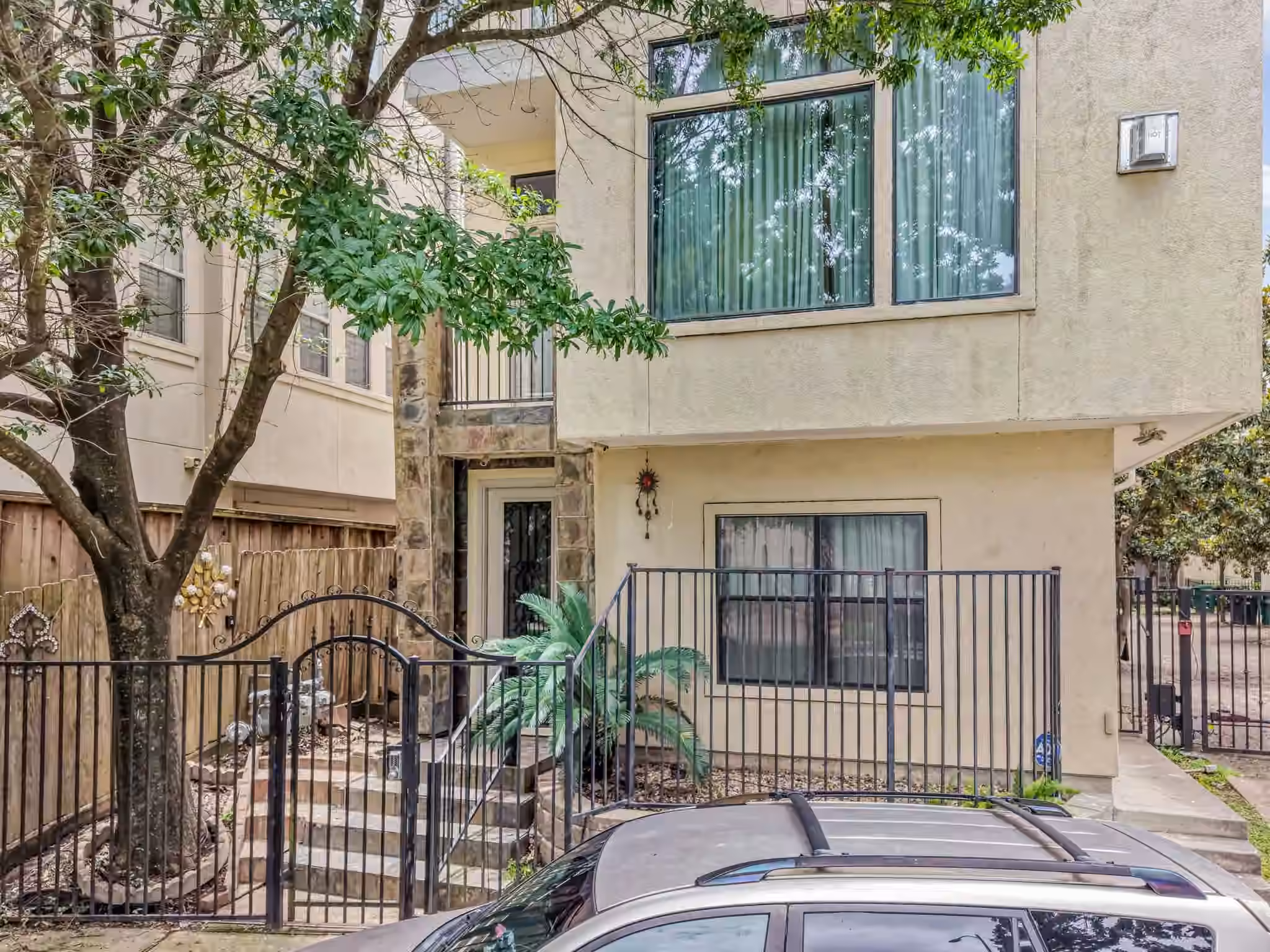 Photo of 1914 Woodbury Street, Houston, TX 77030
