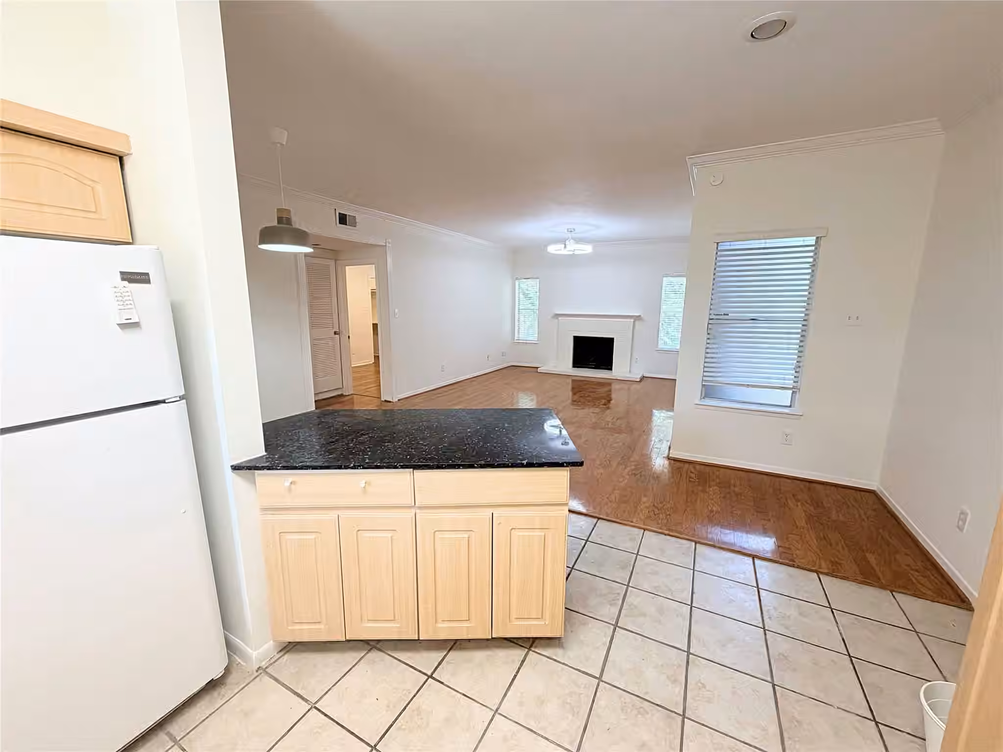 Photo 7 of 4041 Law Street 505, Houston, TX