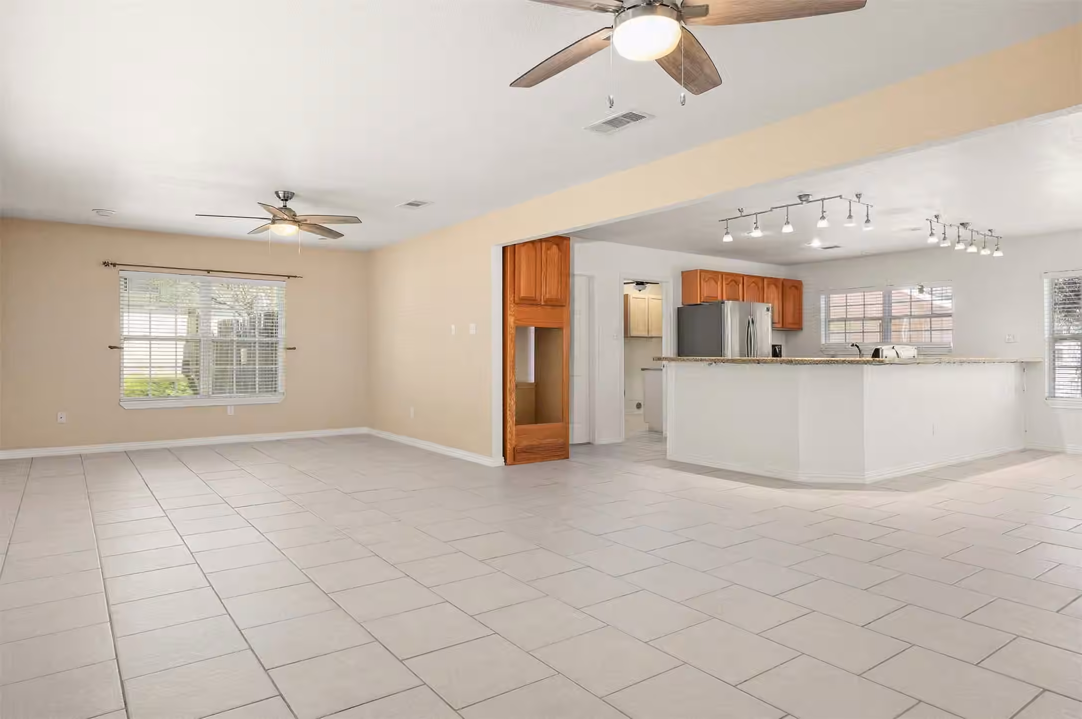 Photo 6 of 2206 Wimcrest Street, Galveston, TX