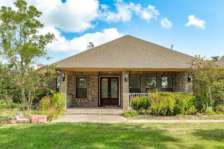 Photo 7 of 2418 Majestic Oaks Court, Rosharon, TX