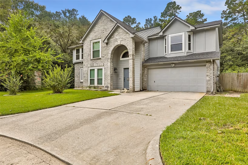 Photo 2 of 18275 Hollyberry Court, Porter, TX