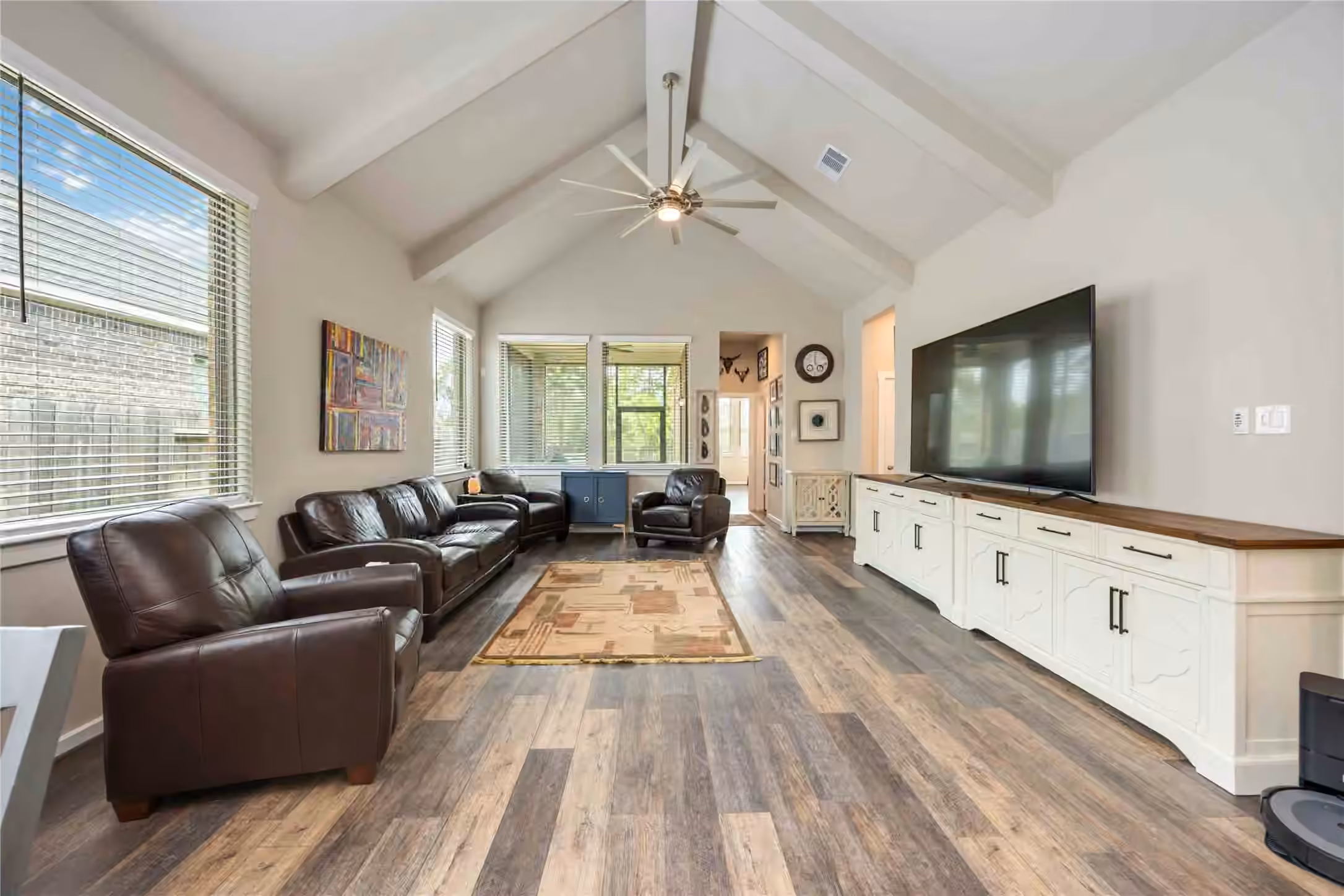 Photo 5 of 9816 Preserve Way, Conroe, TX