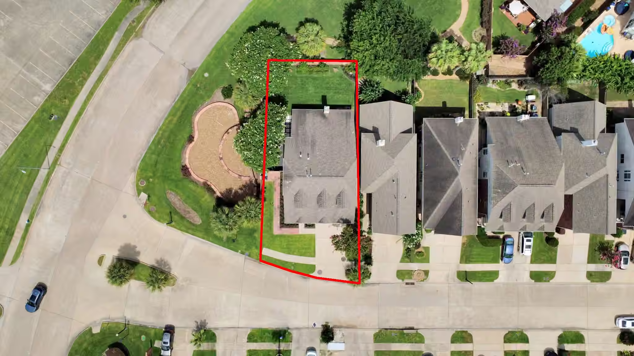 Photo 2 of 3611 Royal Royce Drive, Houston, TX