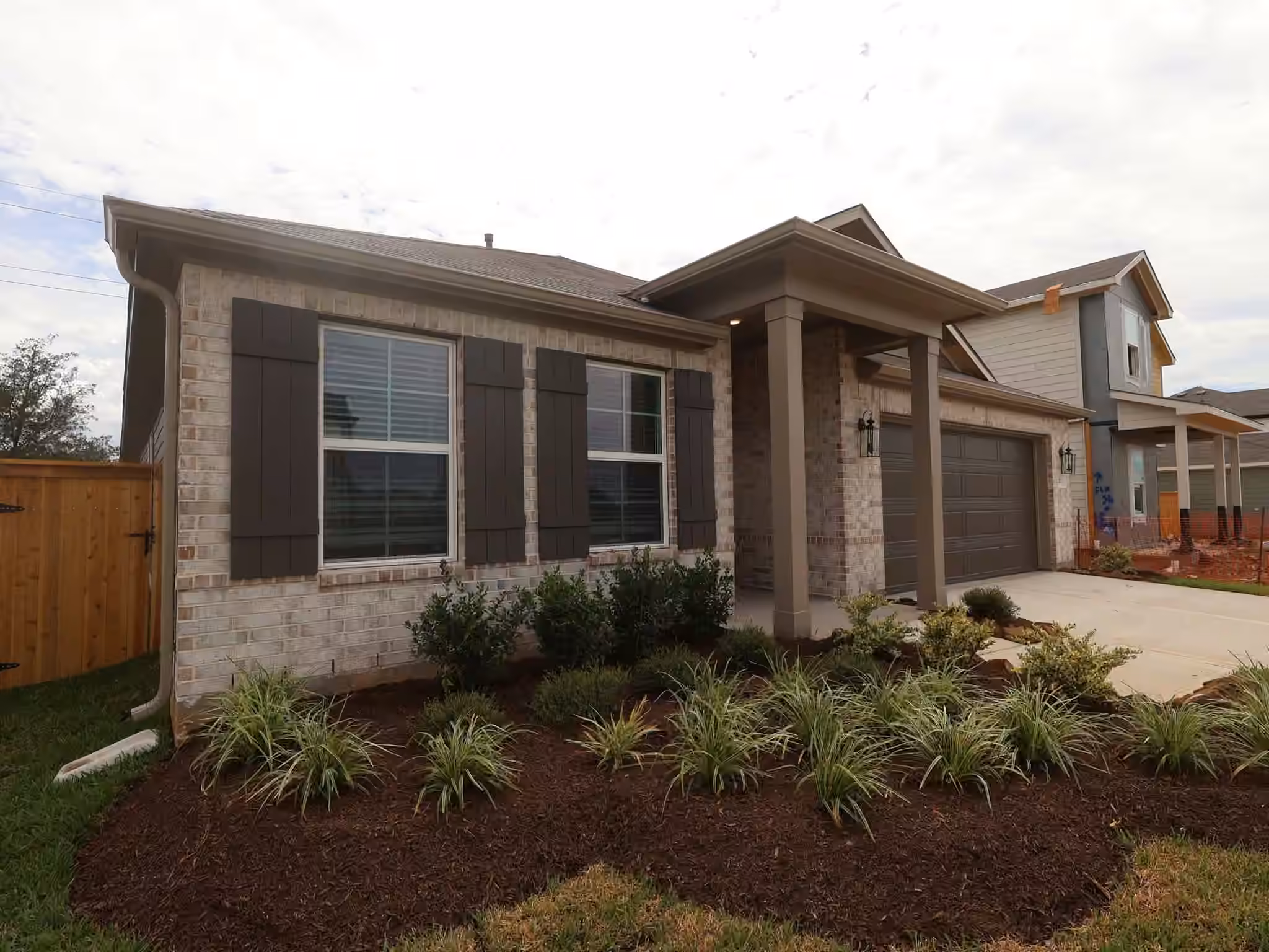 Photo 2 of 32207 Morning Luster Court, Fulshear, TX
