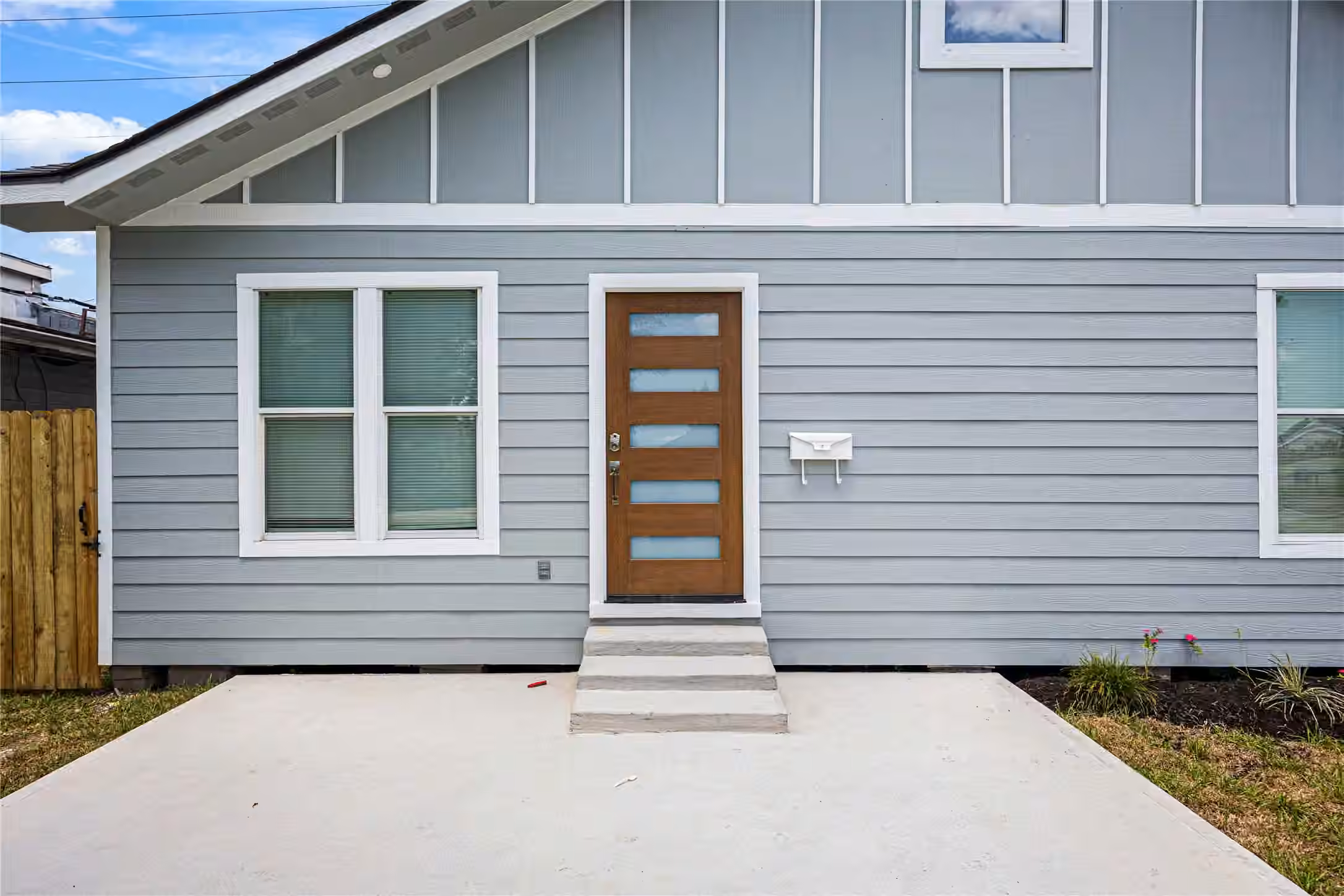 Photo 2 of 6333 Iron Rock St Street, Houston, TX