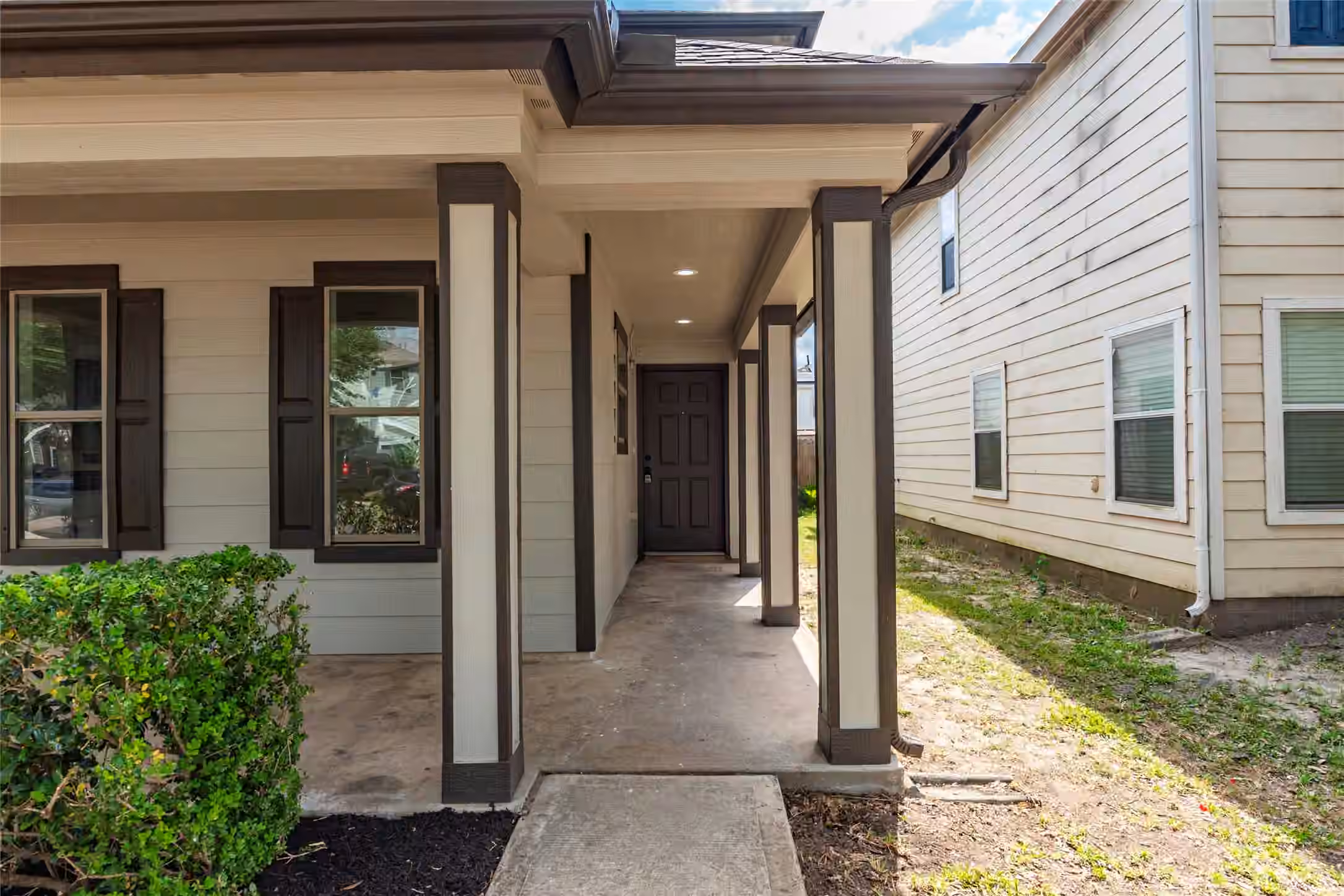 Photo 2 of 12034 Audubon Hill Court, Houston, TX