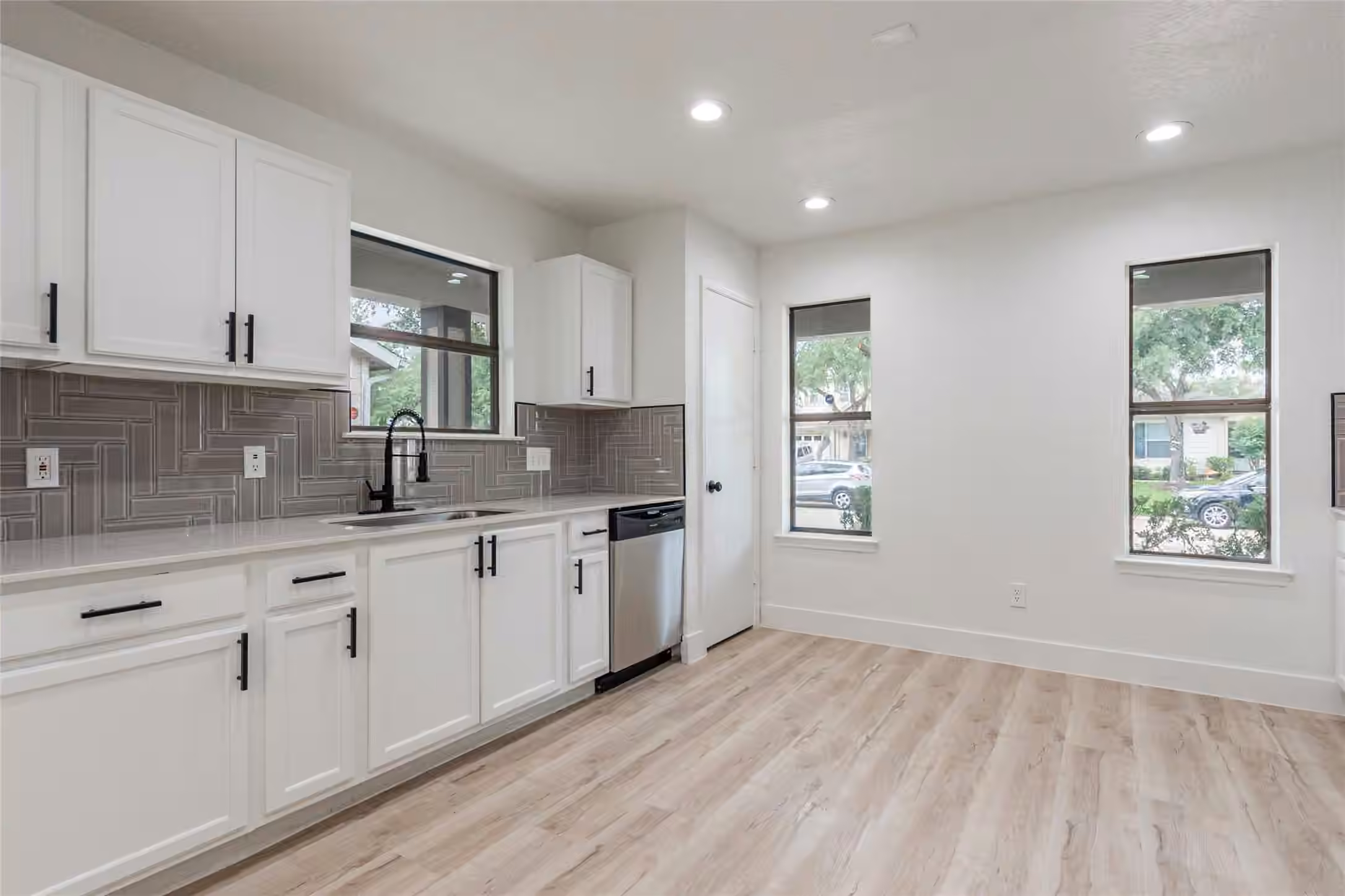 Photo 5 of 12034 Audubon Hill Court, Houston, TX
