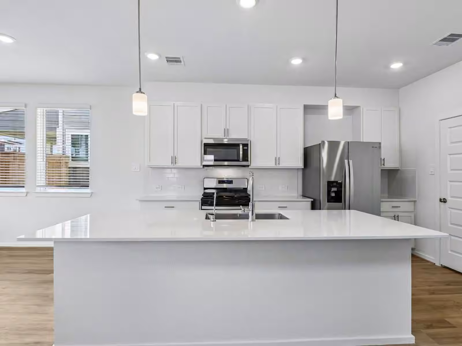 Photo of 6330 Sapphire Ocean Drive, Houston, TX