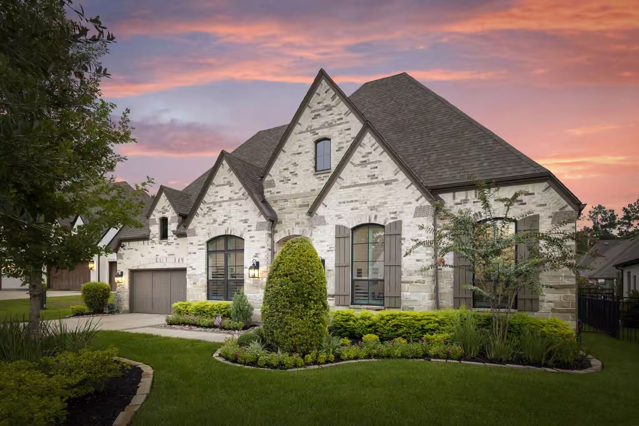 Photo 2 of 216 N Opulent Drive, Montgomery, TX
