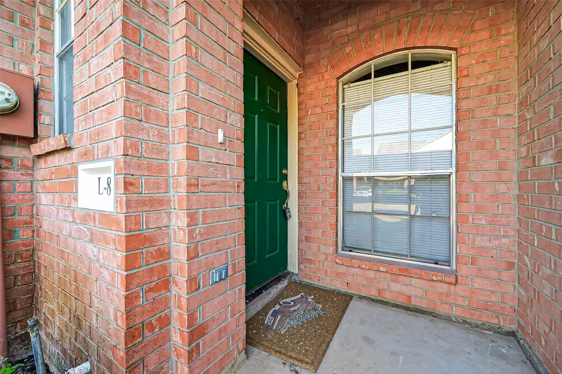 Photo 4 of 2710 Grants Lake Boulevard L8, Sugar Land, TX