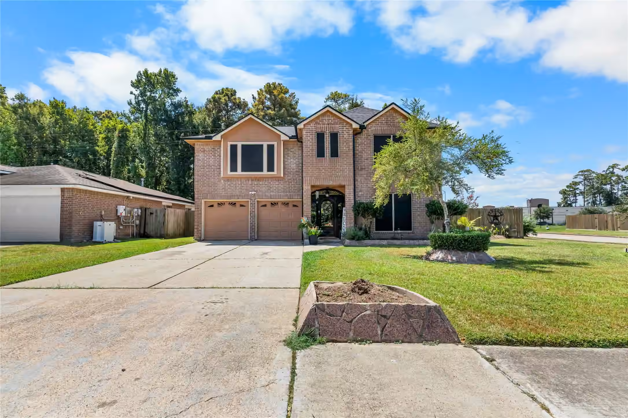 Photo 2 of 4802 Gypsy Forest Drive, Humble, TX