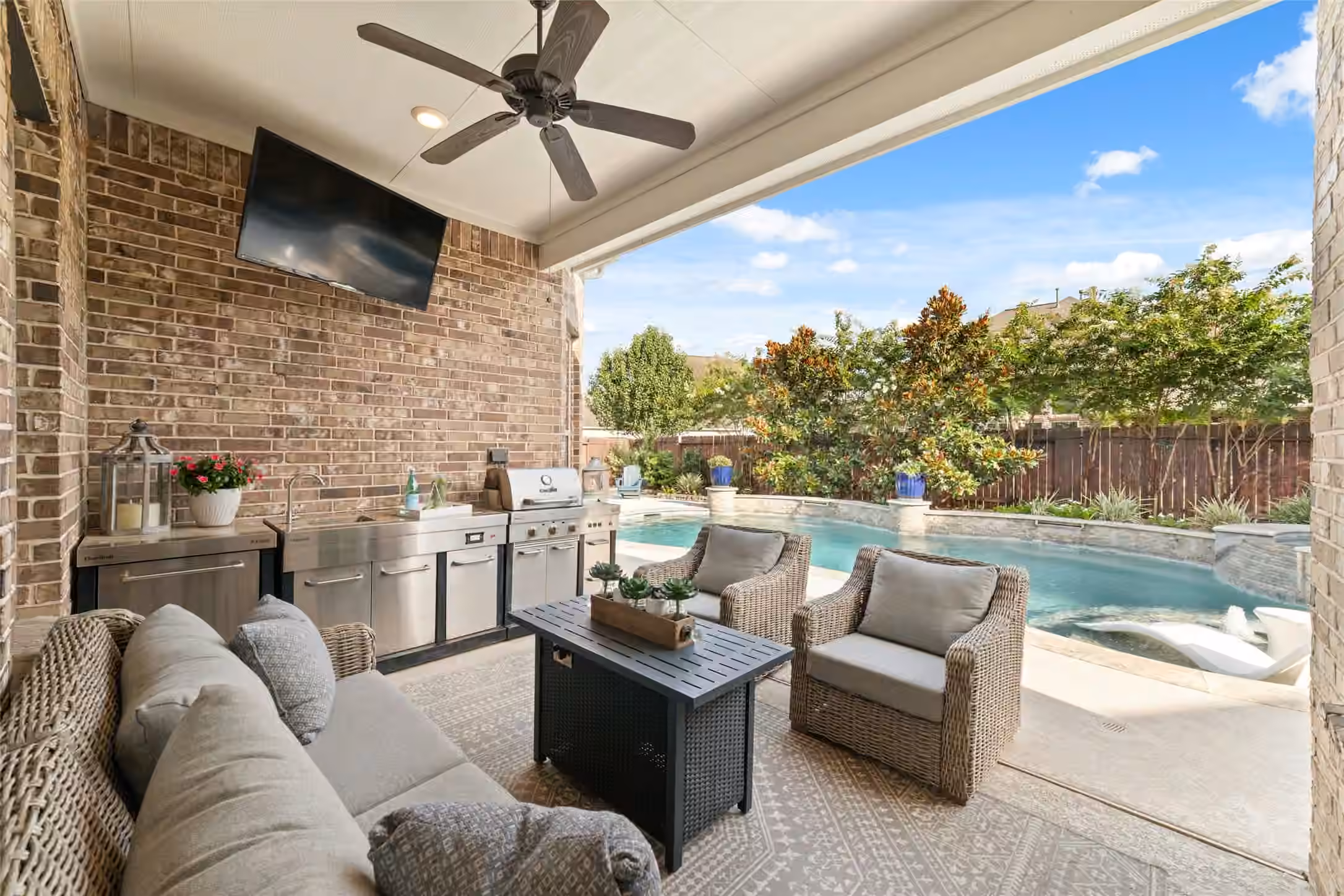 Photo 3 of 13411 Alpine Mountain Lane, Tomball, TX