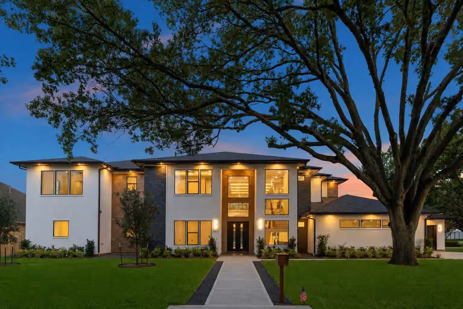 Photo of 302 Piedmont Street, Sugar Land, TX 77478