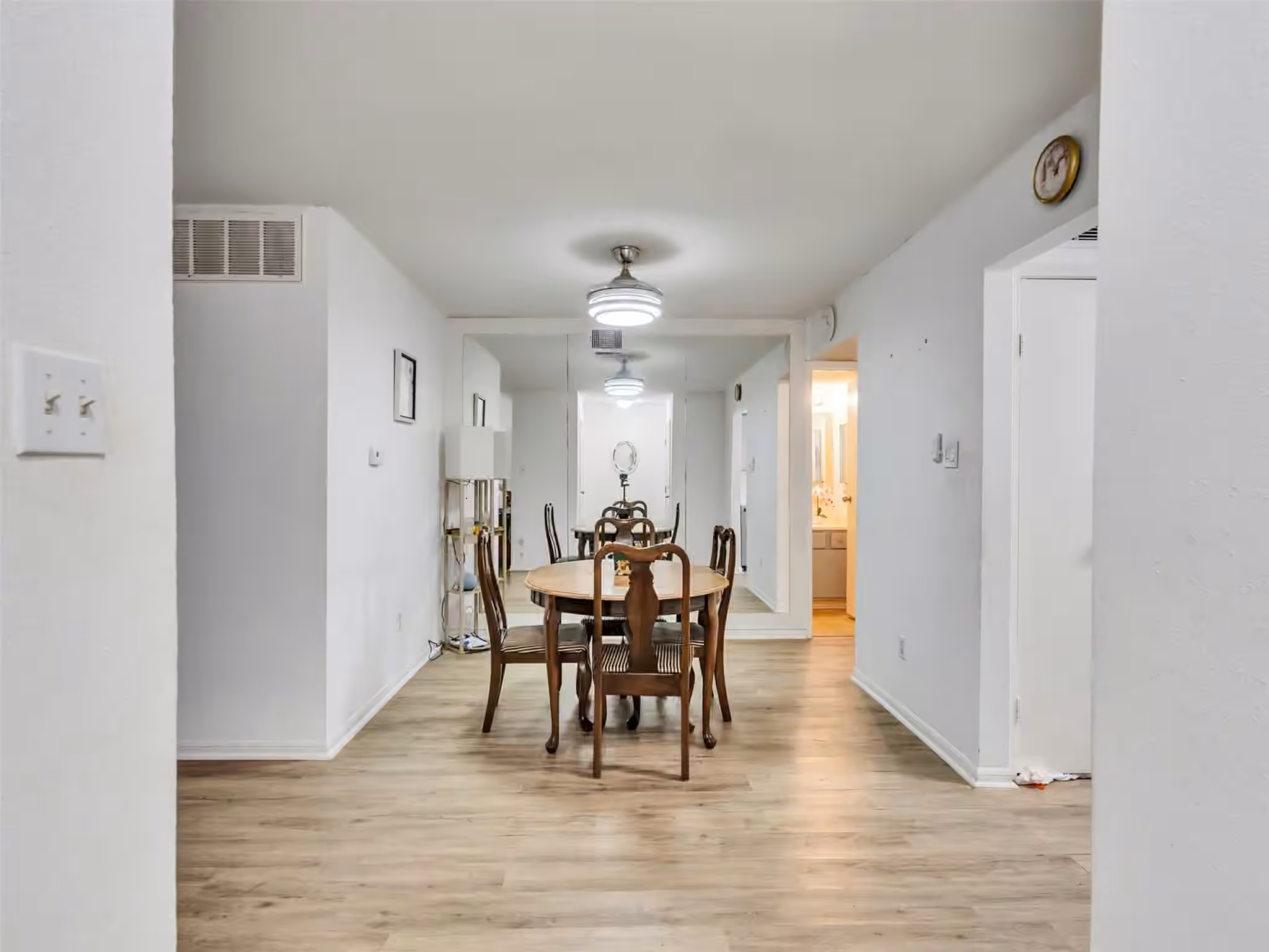 Photo 4 of 3100 Jeanetta Street 905, Houston, TX