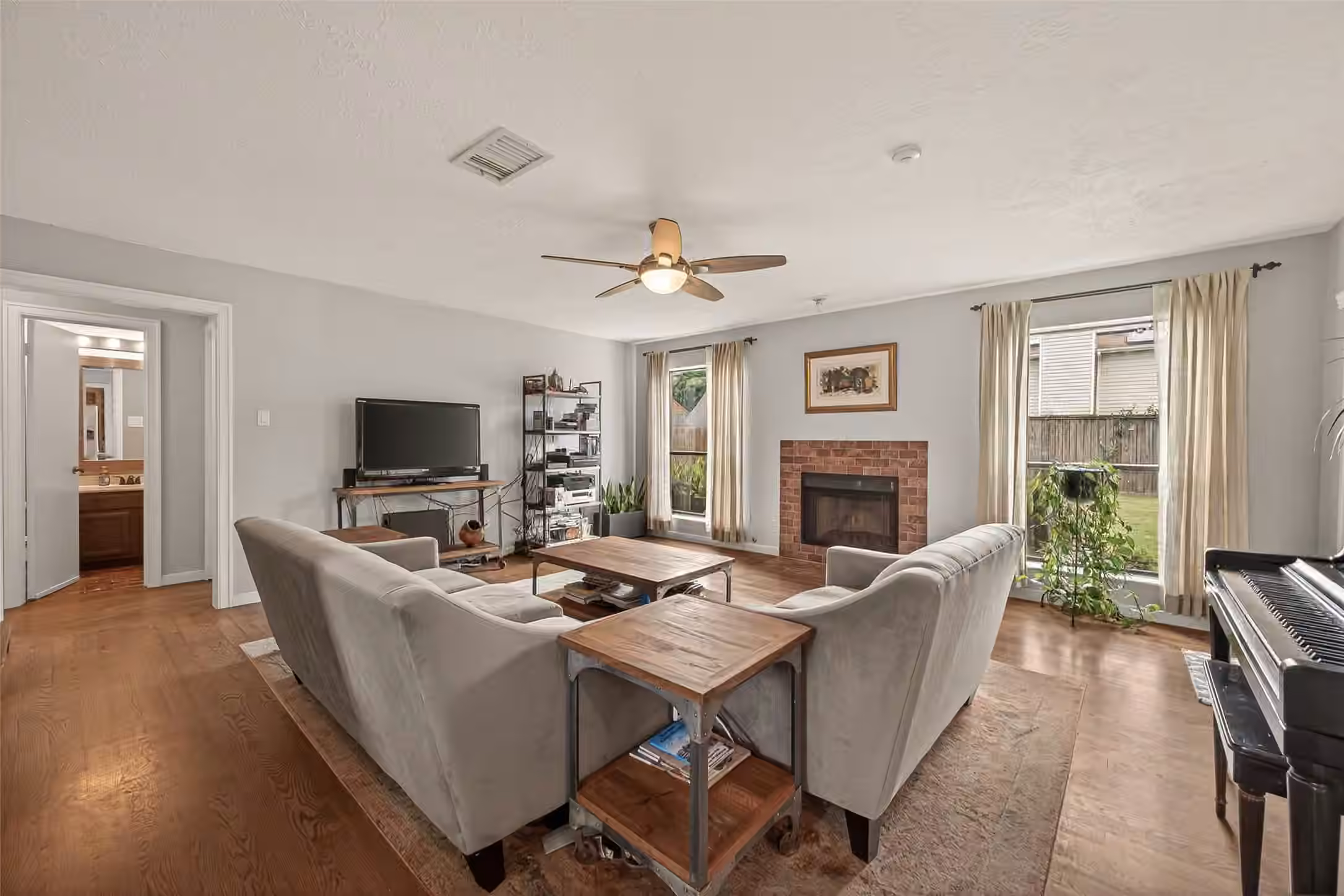 Photo 5 of 13739 Kensington Place, Houston, TX