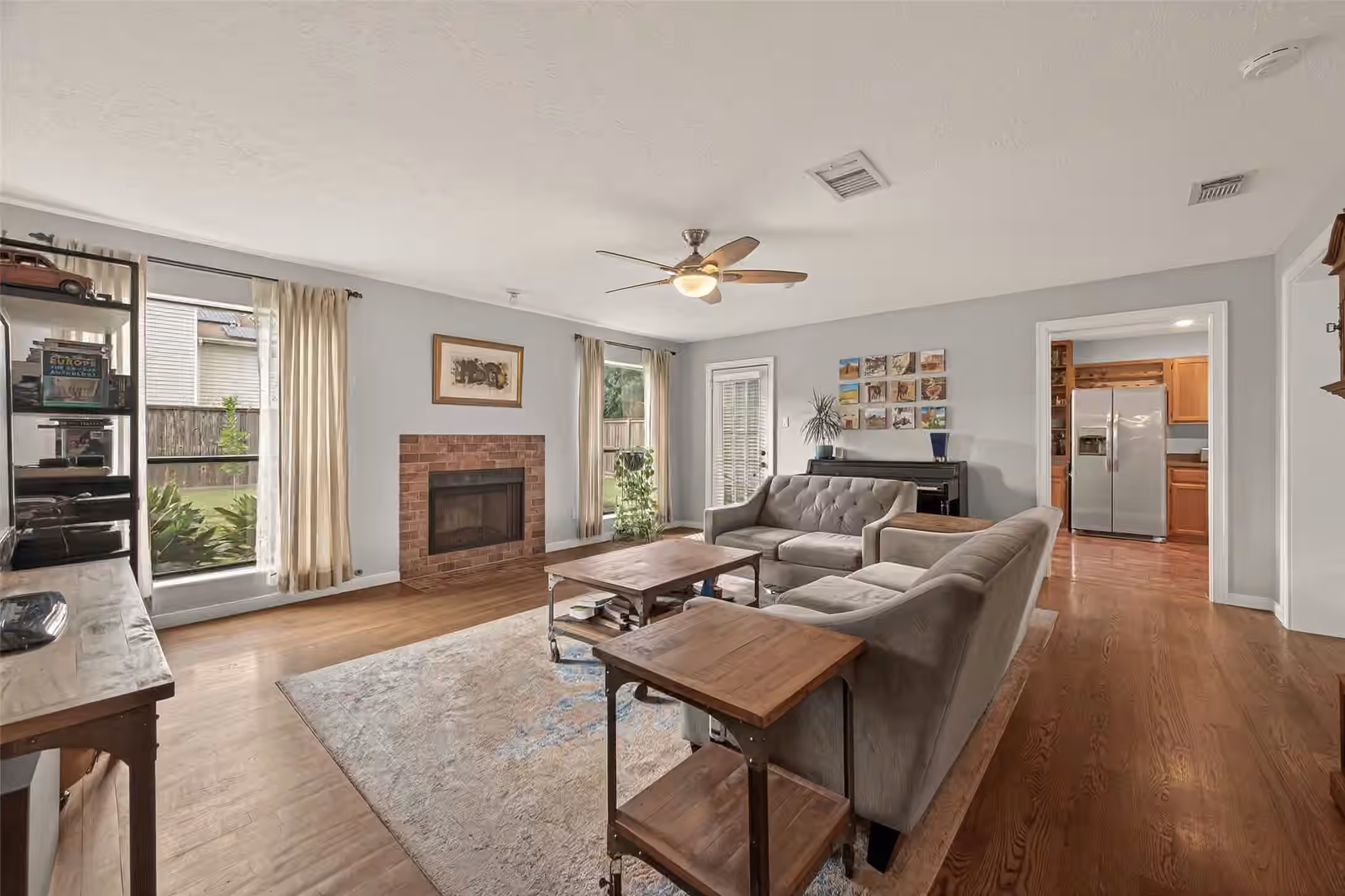Photo 6 of 13739 Kensington Place, Houston, TX