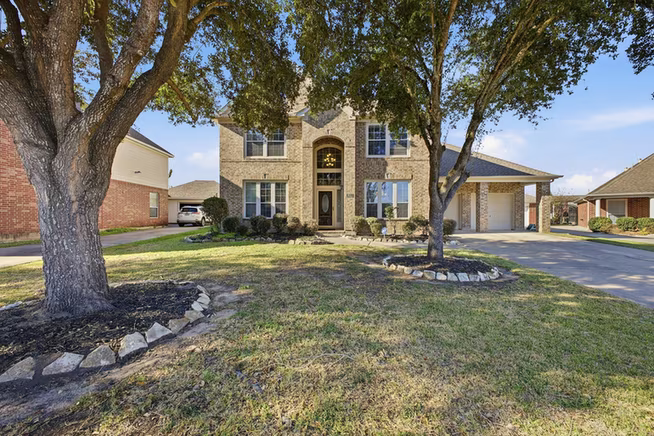 Photo 2 of 9831 Buckhaven Drive, Houston, TX