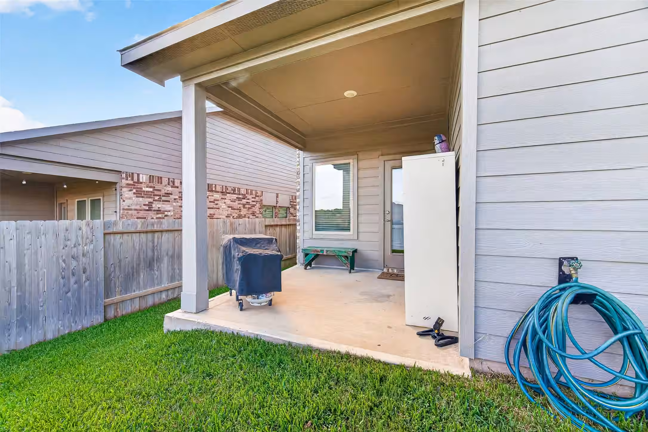 Photo 5 of 14927 Prickly Pear Cove, Magnolia, TX