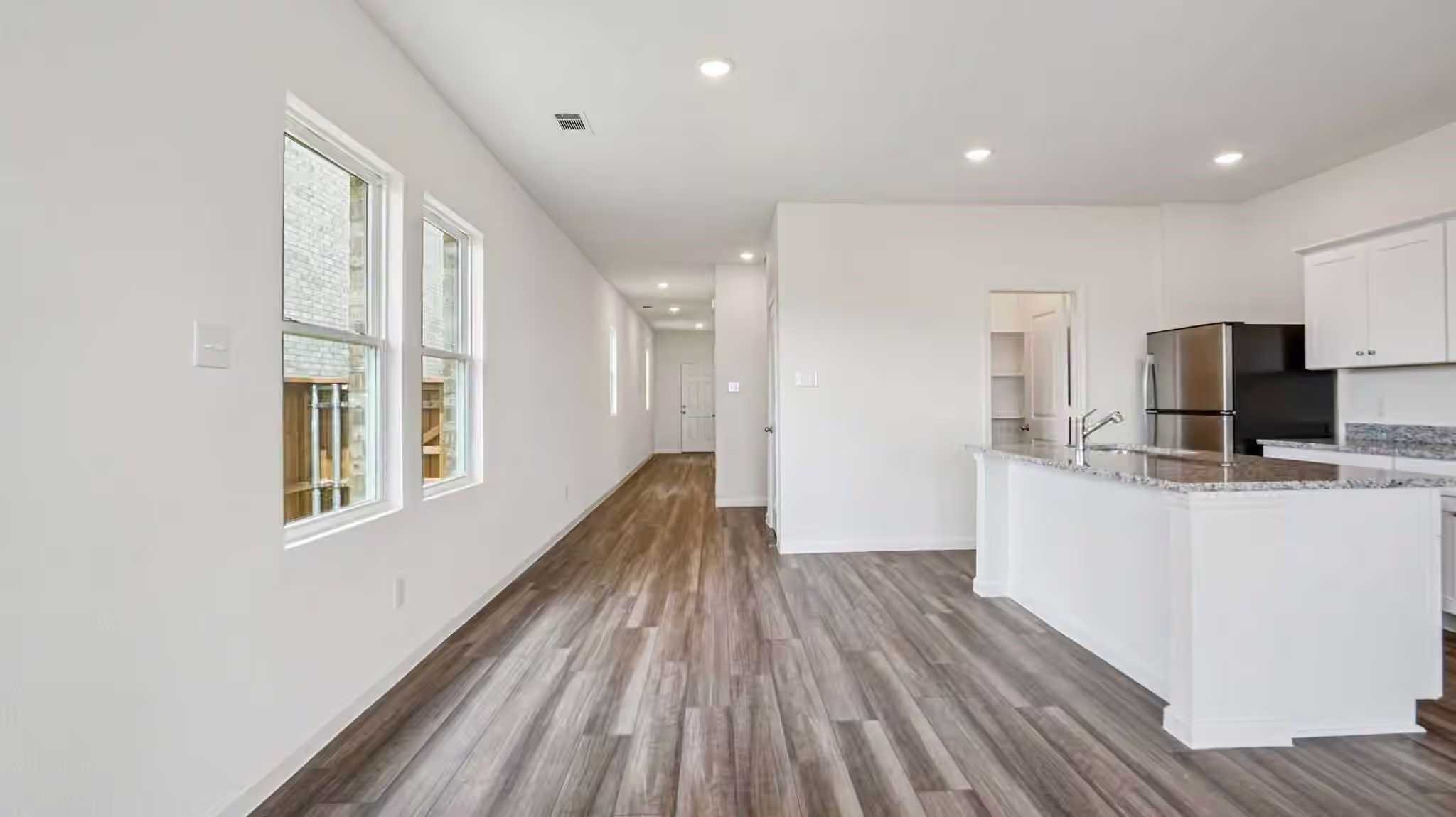Photo 6 of 5650 Shelford Birch Street, Conroe, TX