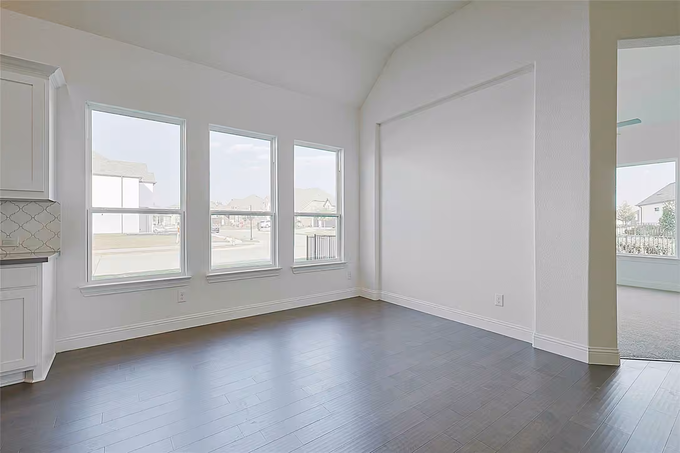 Photo 5 of 41061 Kimber Lane, Magnolia, TX