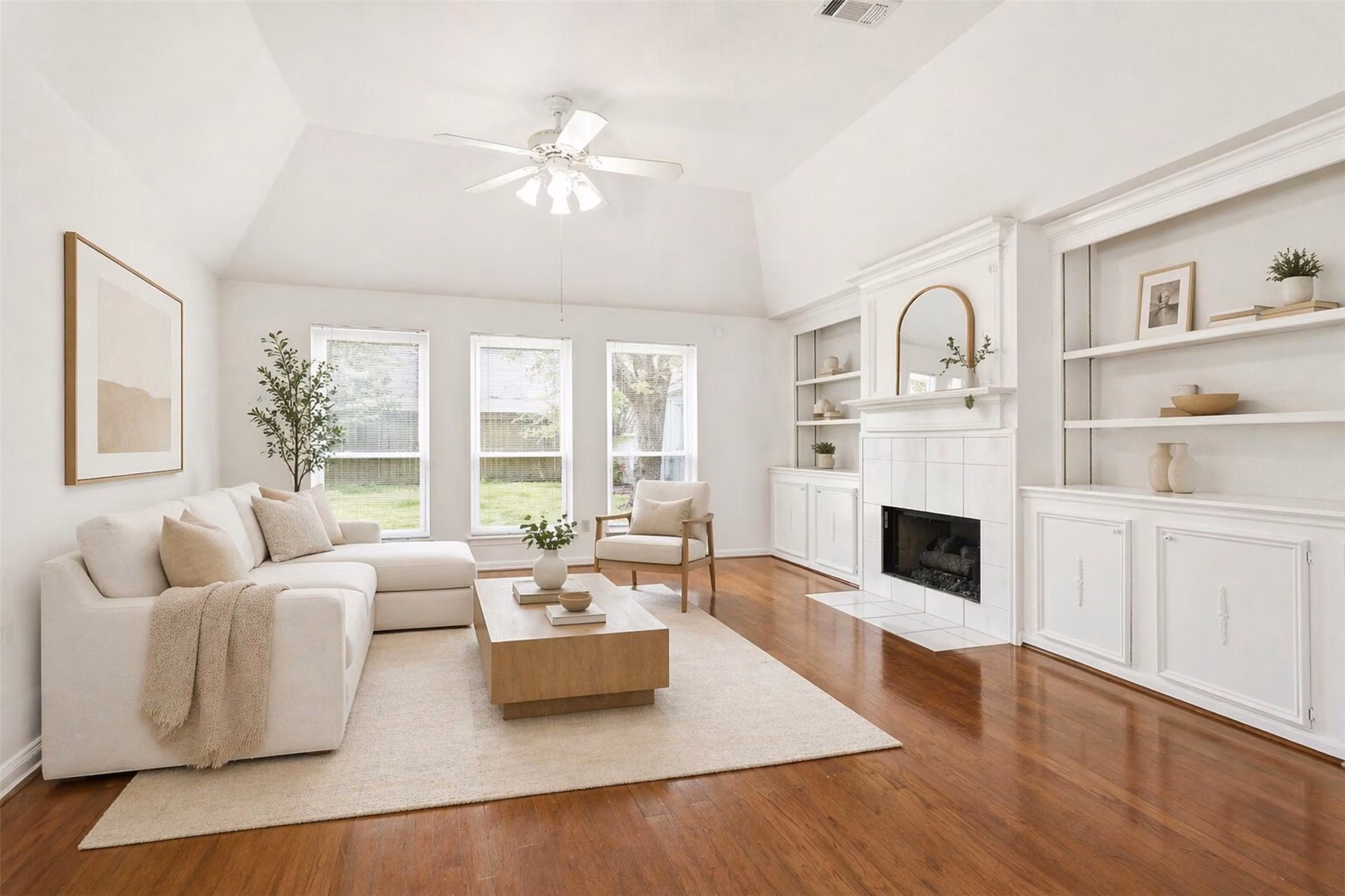 Photo 5 of 10707 Crestfield Court, Houston, TX