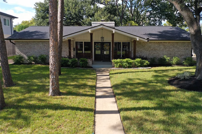 Photo of 10610 Chevy Chase Drive, Houston, TX