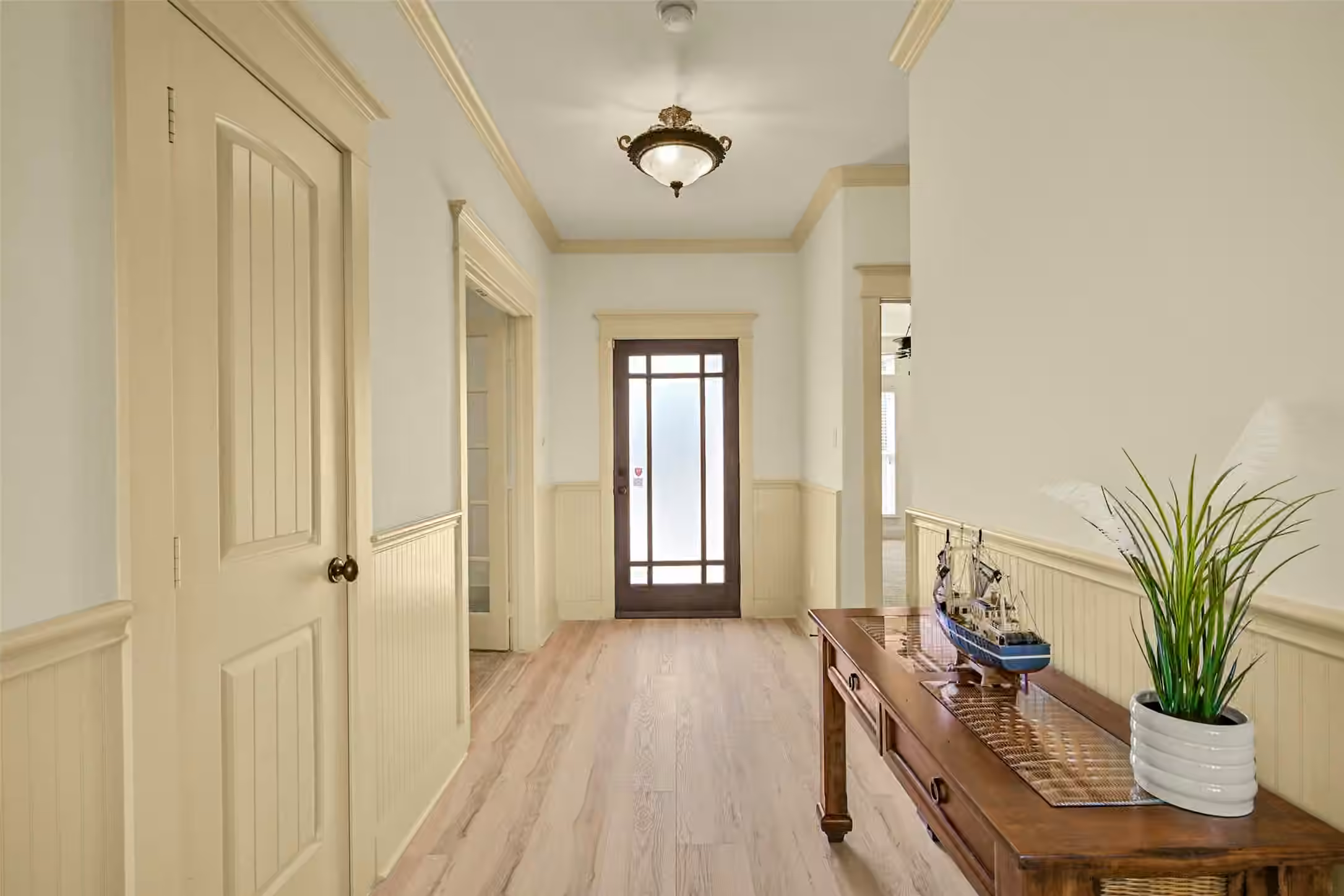 Photo 5 of 13610 Windlass Circle, Galveston, TX